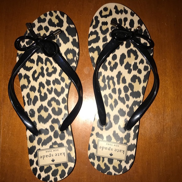 kate spade leopard flip flops